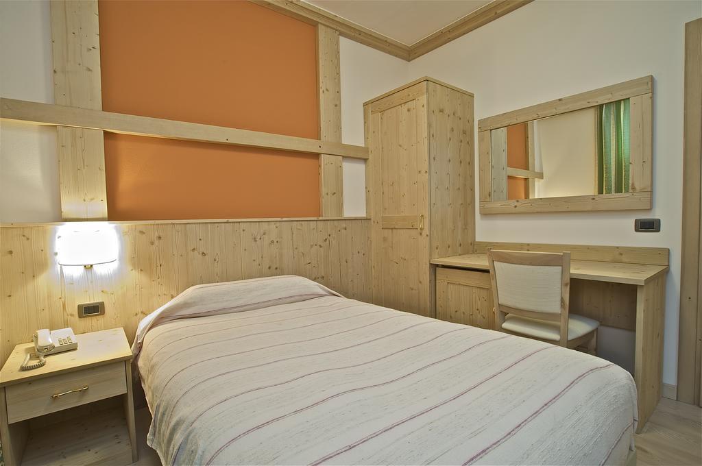 Hotel Ristorante Franca Tovo di Sant'Agata Bilik gambar